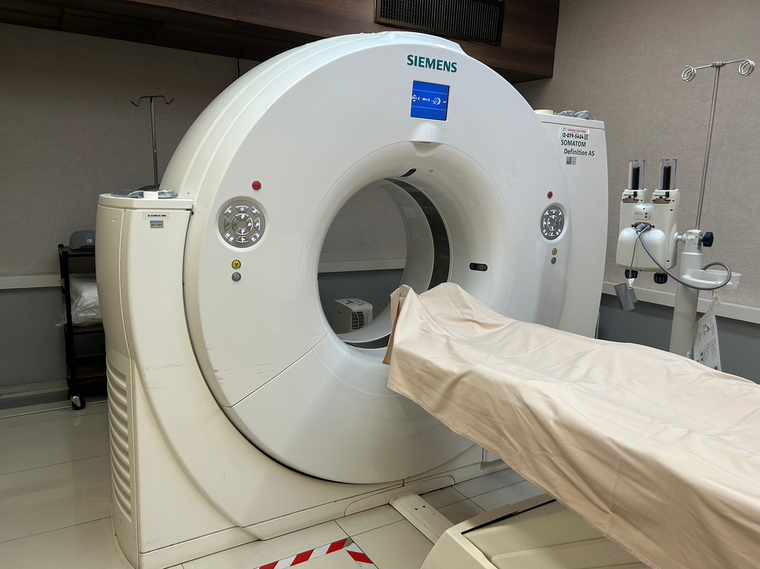 Siemens Definition AS128 Slice